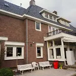 Xaviera's Bed & Breakfast 4*