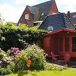 Bed & Breakfast Xaviera's 4*