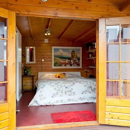 Bed and breakfast Xaviera's 4*