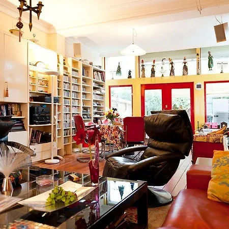 Bed and breakfast Xaviera's 4*