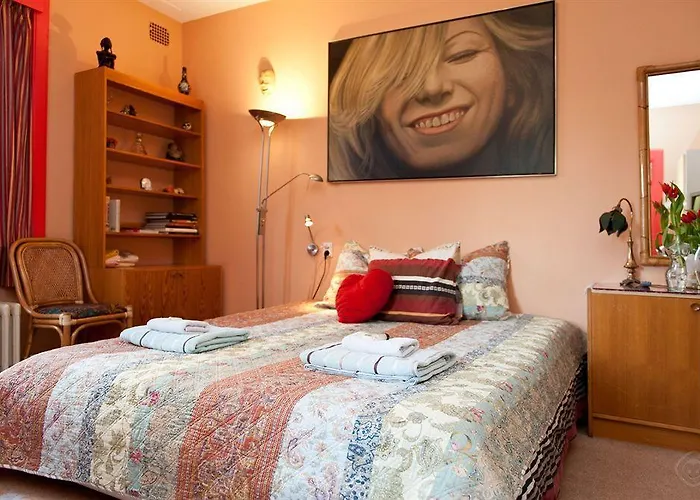 Xaviera's Bed & Breakfast