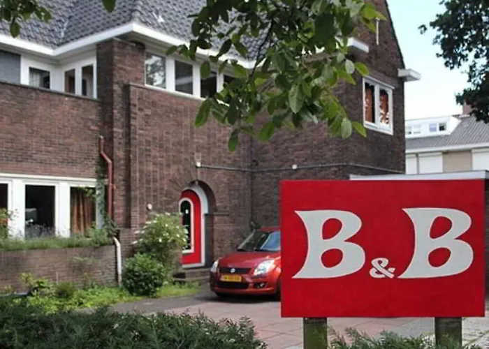 Xaviera's Bed & Breakfast 4*